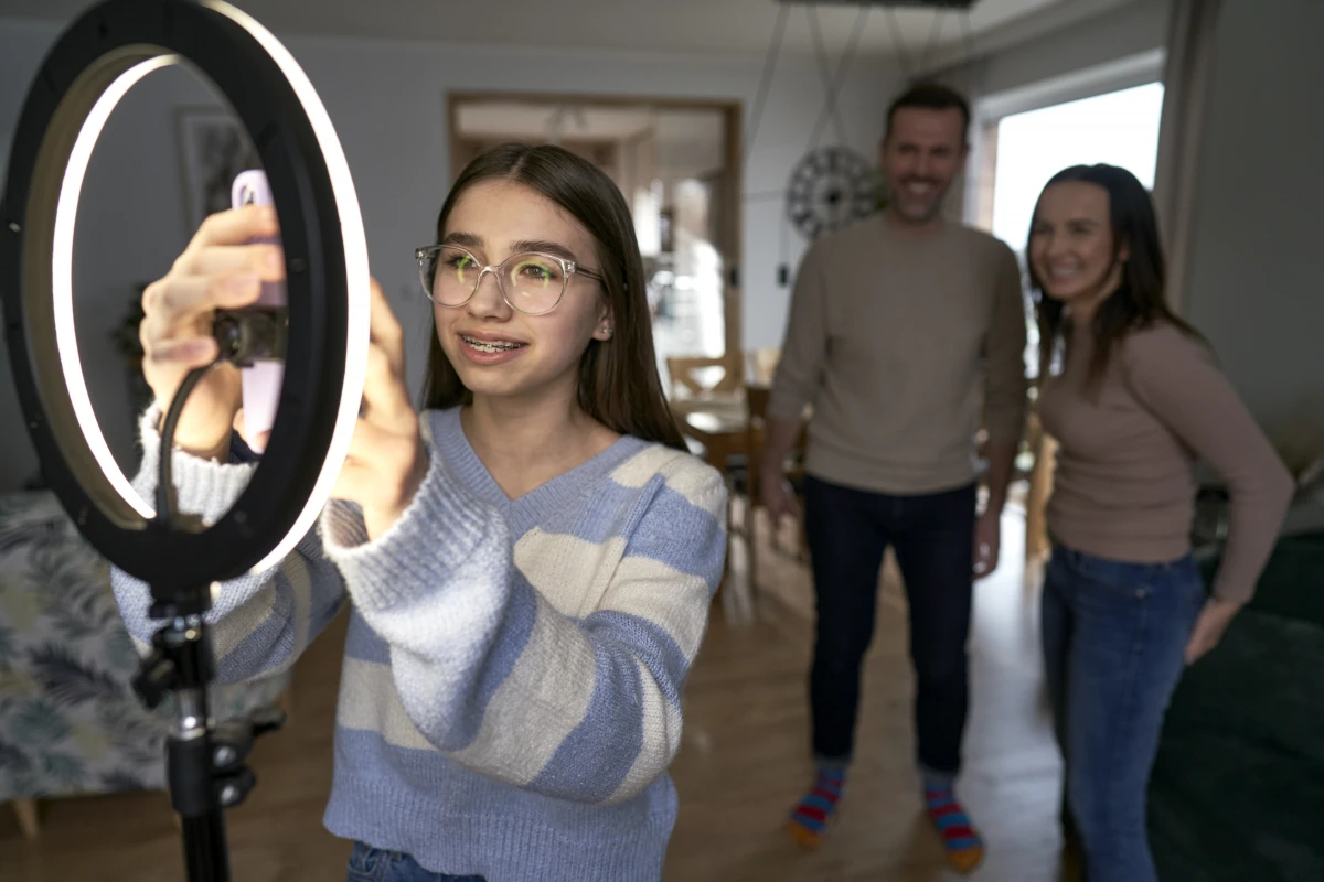 Big Data et prévisions de tendances dans le social media : vers une nouvelle ère de la communication