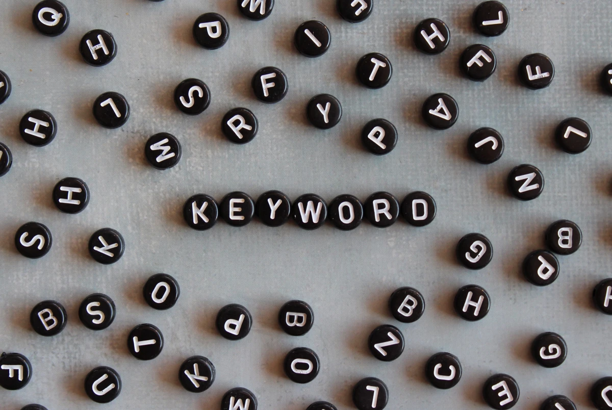 Optimisez vos campagnes Google Ads : l'art de choisir les mots-clés gagnants